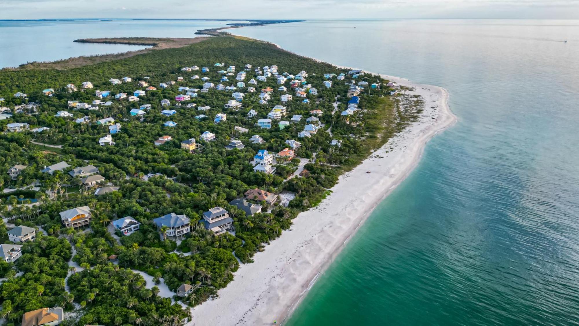 Beachfront,V Private, 360 Views, Sunsets, Hottub Captiva Island Exterior photo